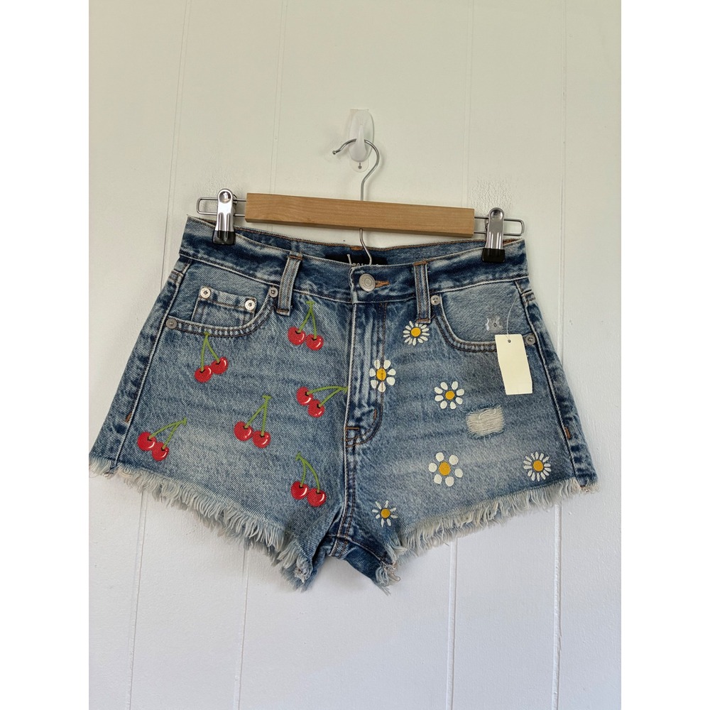 NWT Aeropostale Vintage High‎ Rise Shorty Denim Shorts Cherry Daisy 0